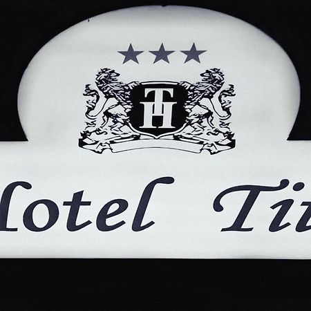 Hotel Tito Mestre Eksteriør bilde