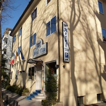 Hotel Tito Mestre Eksteriør bilde