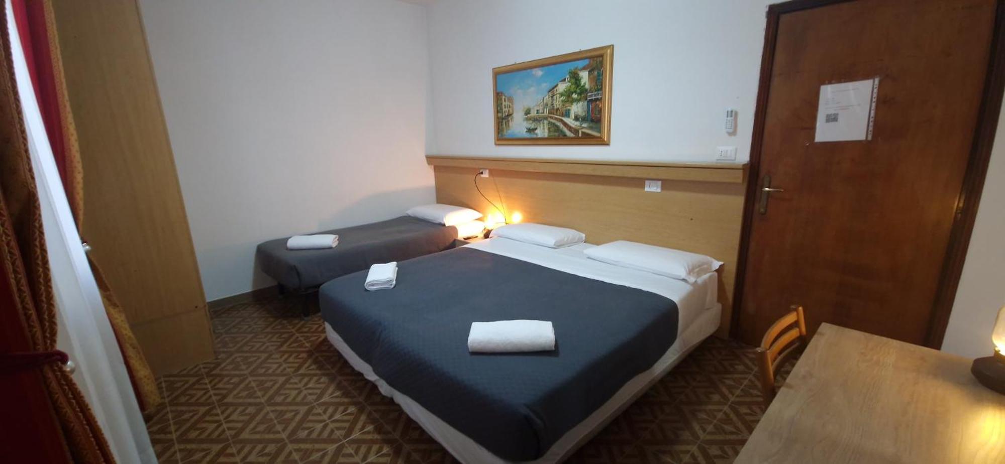 Hotel Tito Mestre Eksteriør bilde