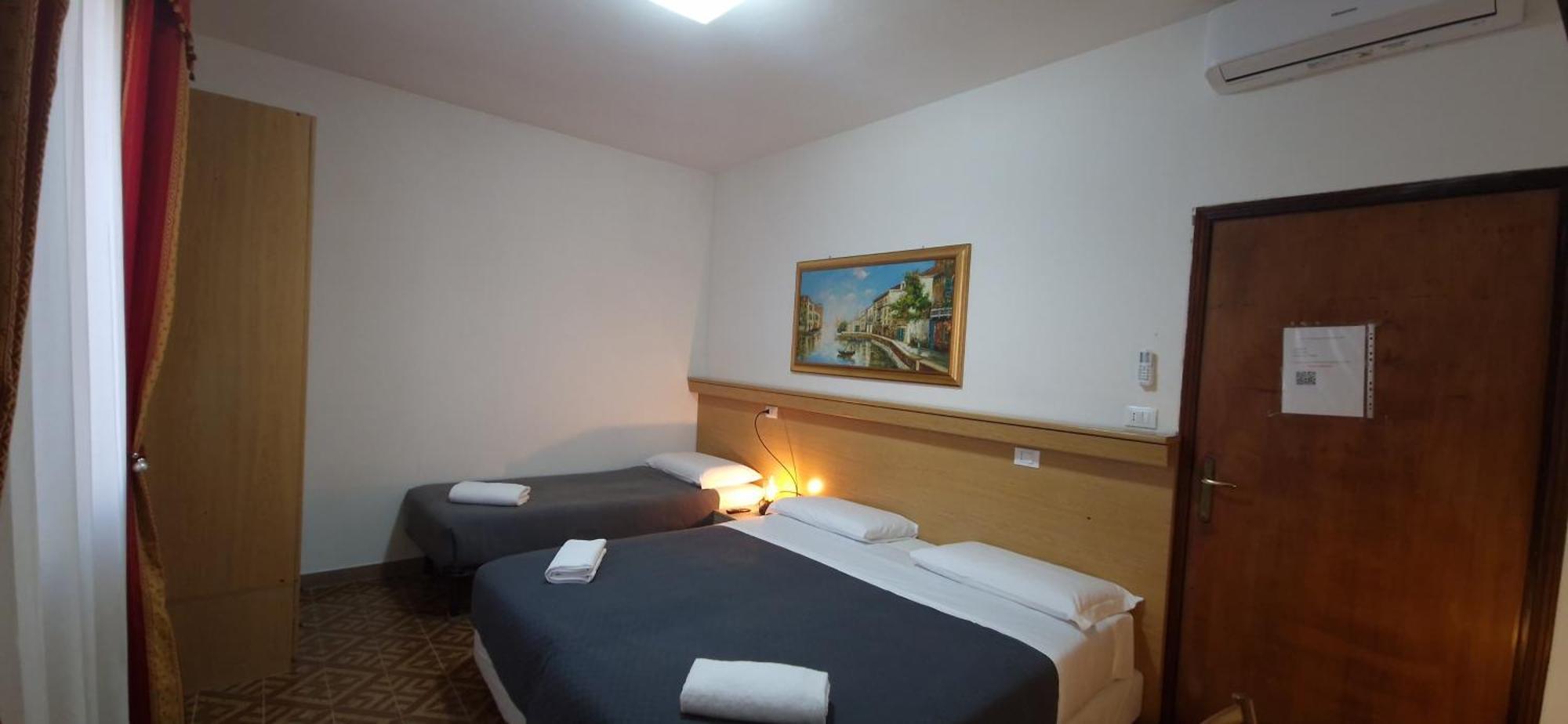 Hotel Tito Mestre Eksteriør bilde