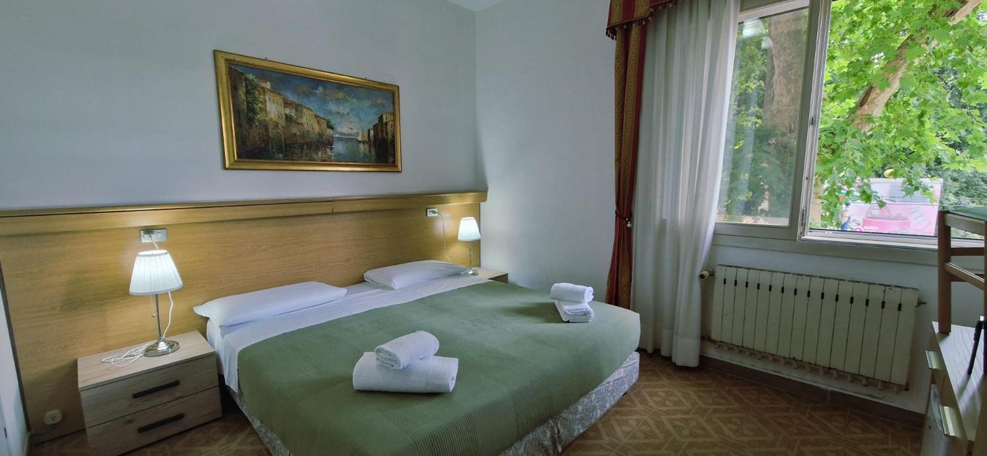 Hotel Tito Mestre Eksteriør bilde