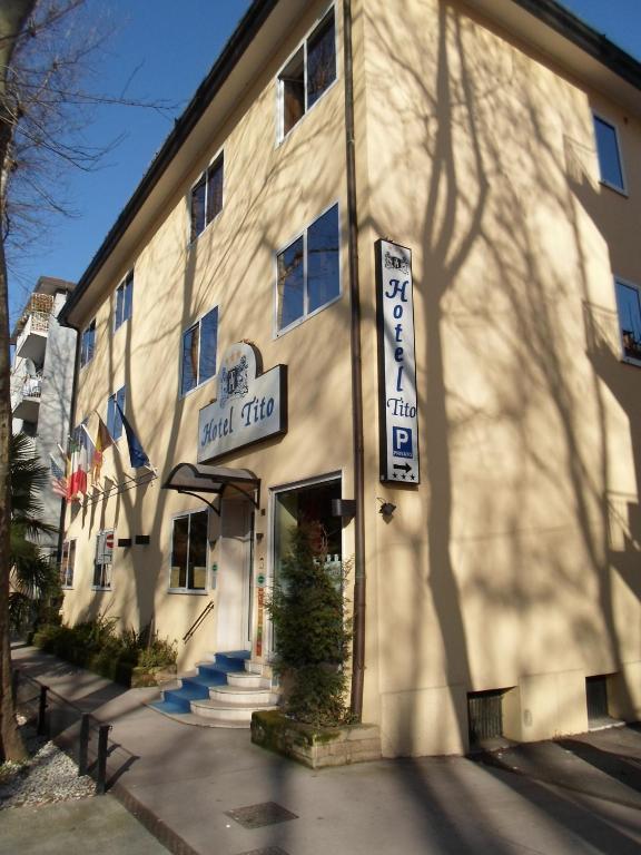 Hotel Tito Mestre Eksteriør bilde